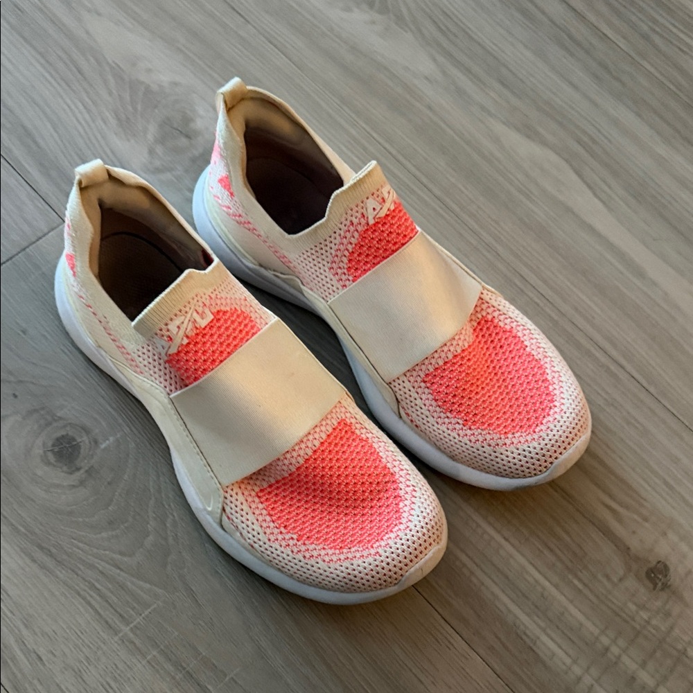 APL Women's Athletic Shoes in Cream and Pink